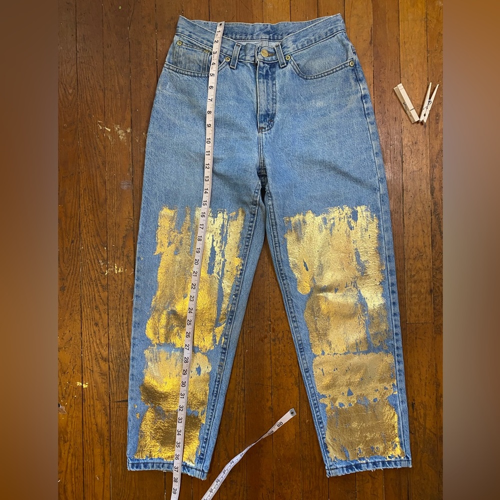 Distressed Metallic Coated Denim Jeans - Picture 5 of 8